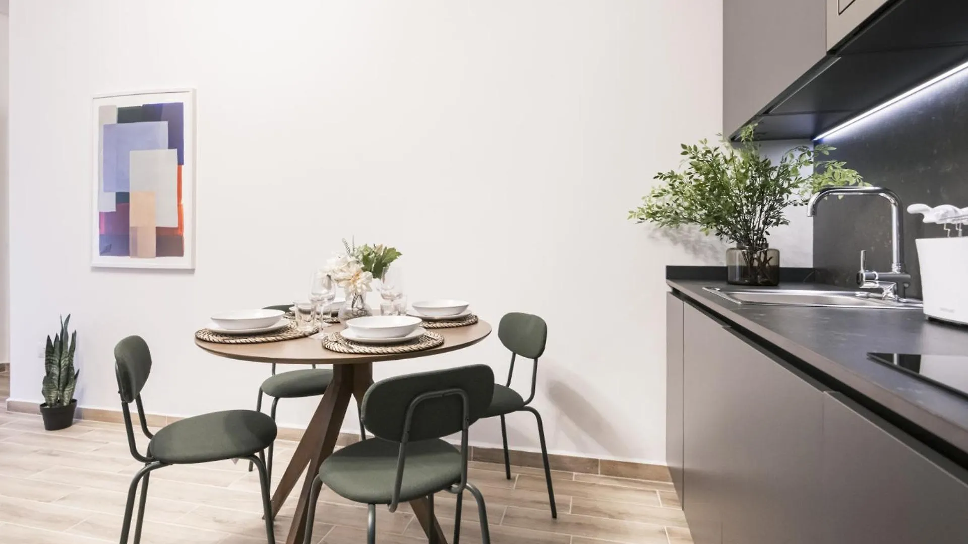 מילאנו Easylife - Appartamento Vicino A Stazione Centrale 0*,  איטליה